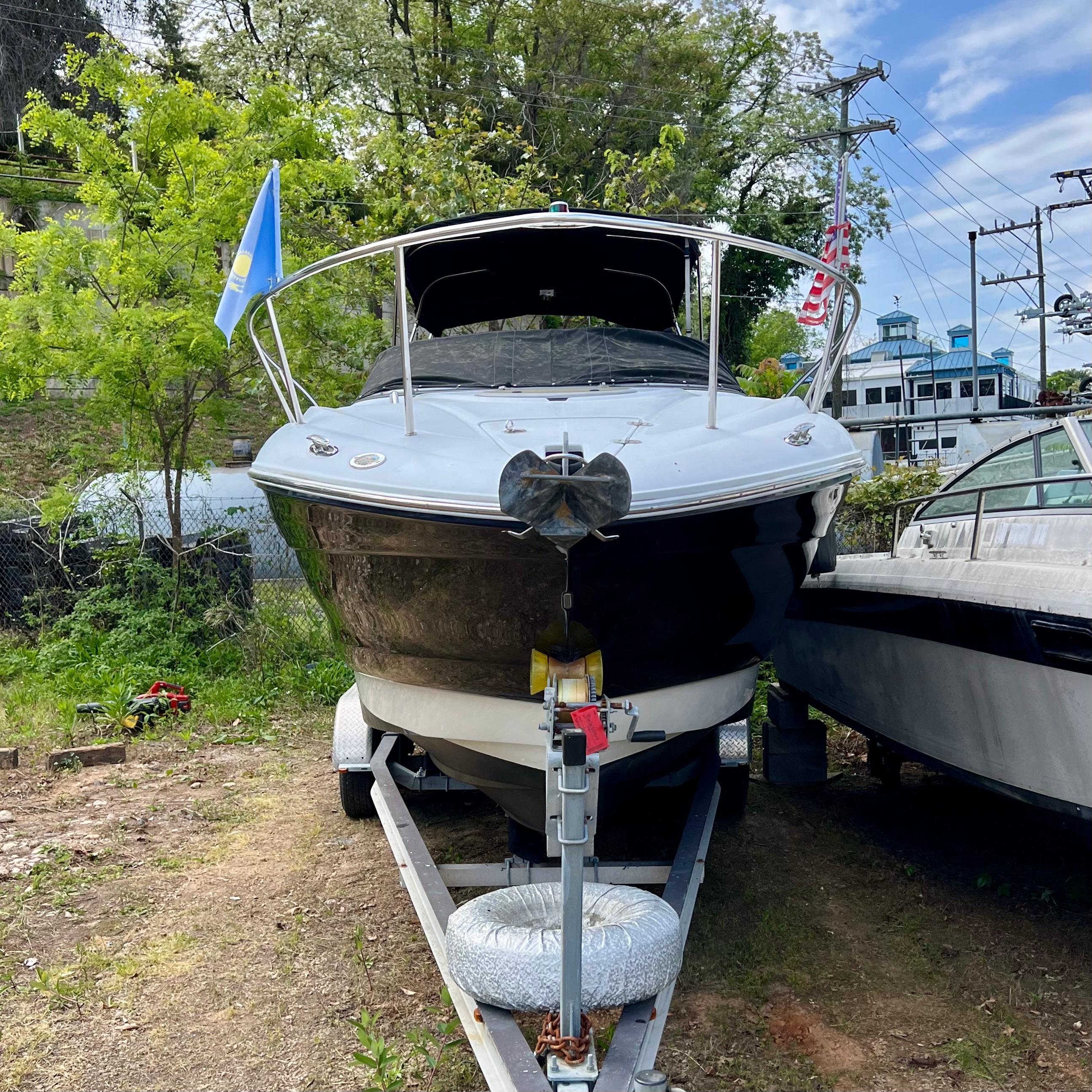 Used 2012 Crownline 260 CR, 22192 Woodbridge - Boat Trader