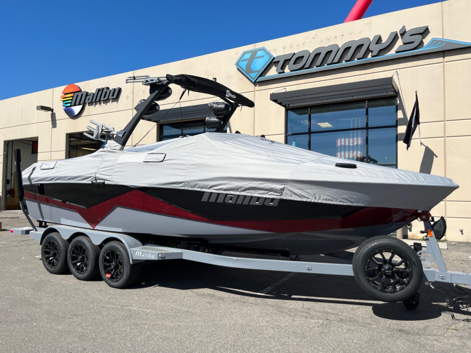 New 2024 Malibu 25 LSV, 80403 Golden Boat Trader