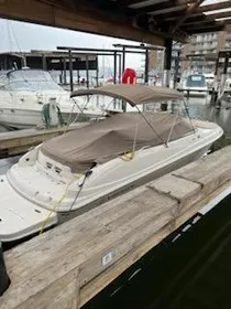 2007 Regal 2400 Bowrider