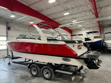 2013 Four Winns 260 Horizon