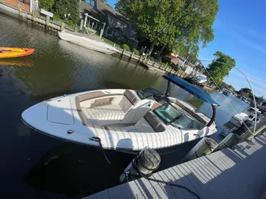 2013 Sea Ray 250 SLX