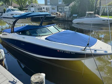 2013 Sea Ray 250 SLX