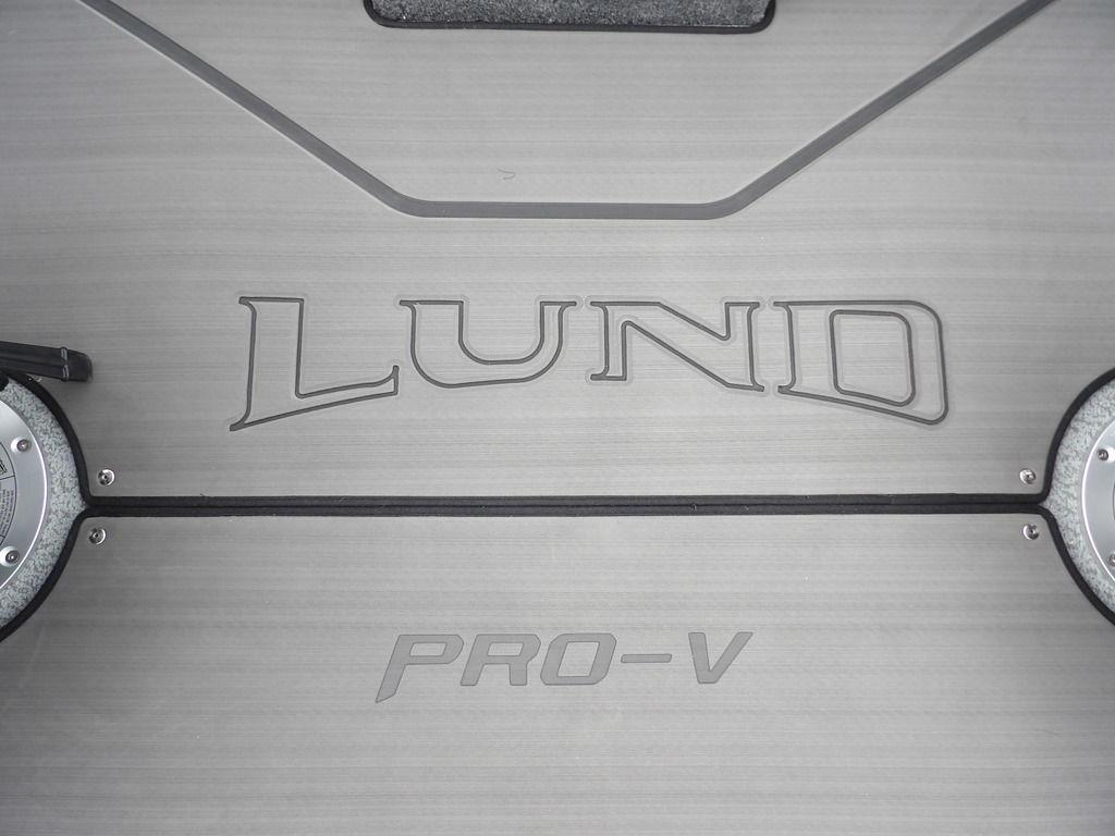 2024 Lund 2075 Pro-V Bass XS