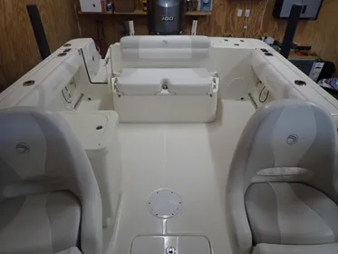 2012 Edgewater 245 CX