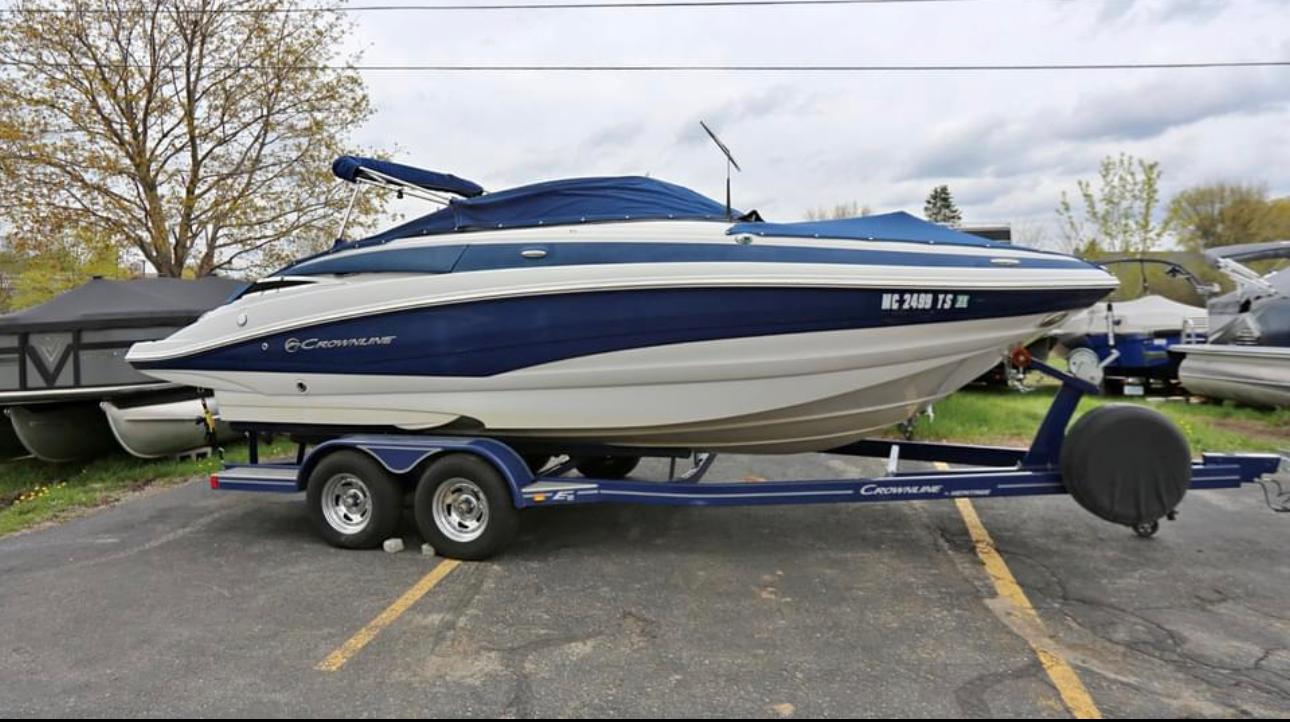 New 2012 Crownline E2, 49444 Muskegon - Boat Trader