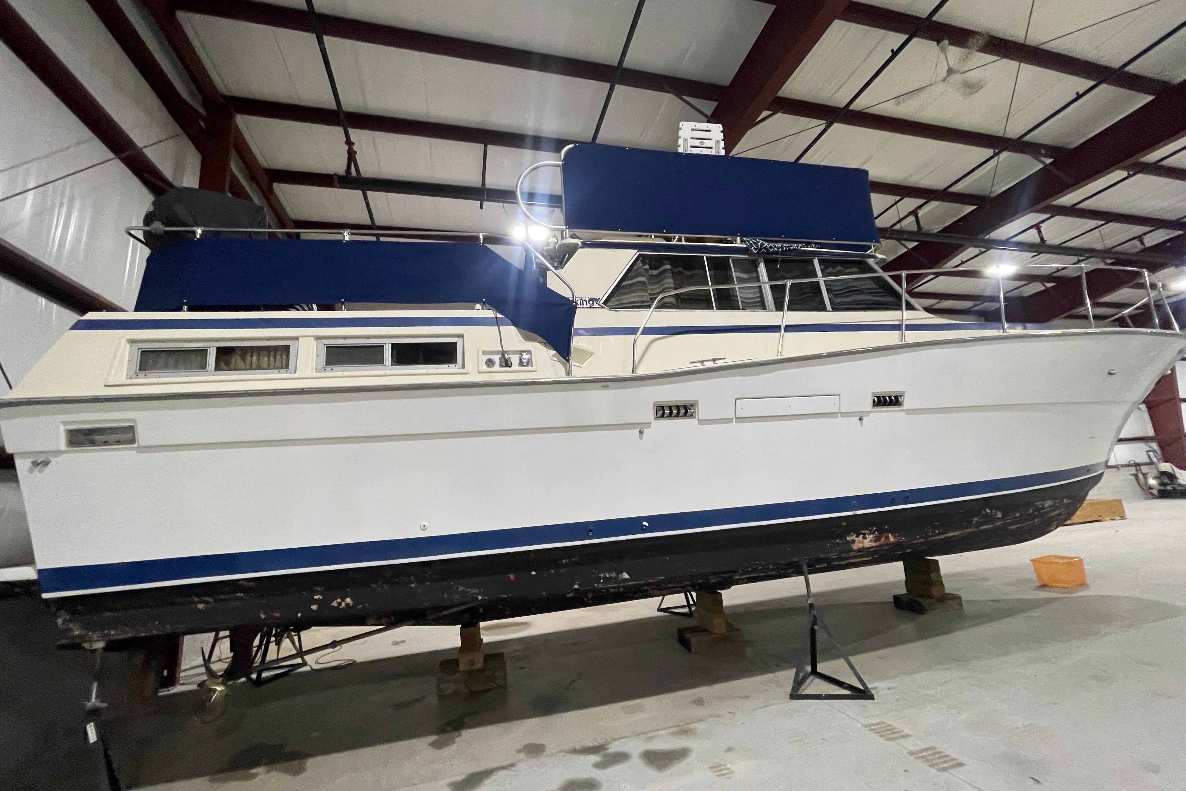 1979 Viking 43 Double Cabin Motor Yacht