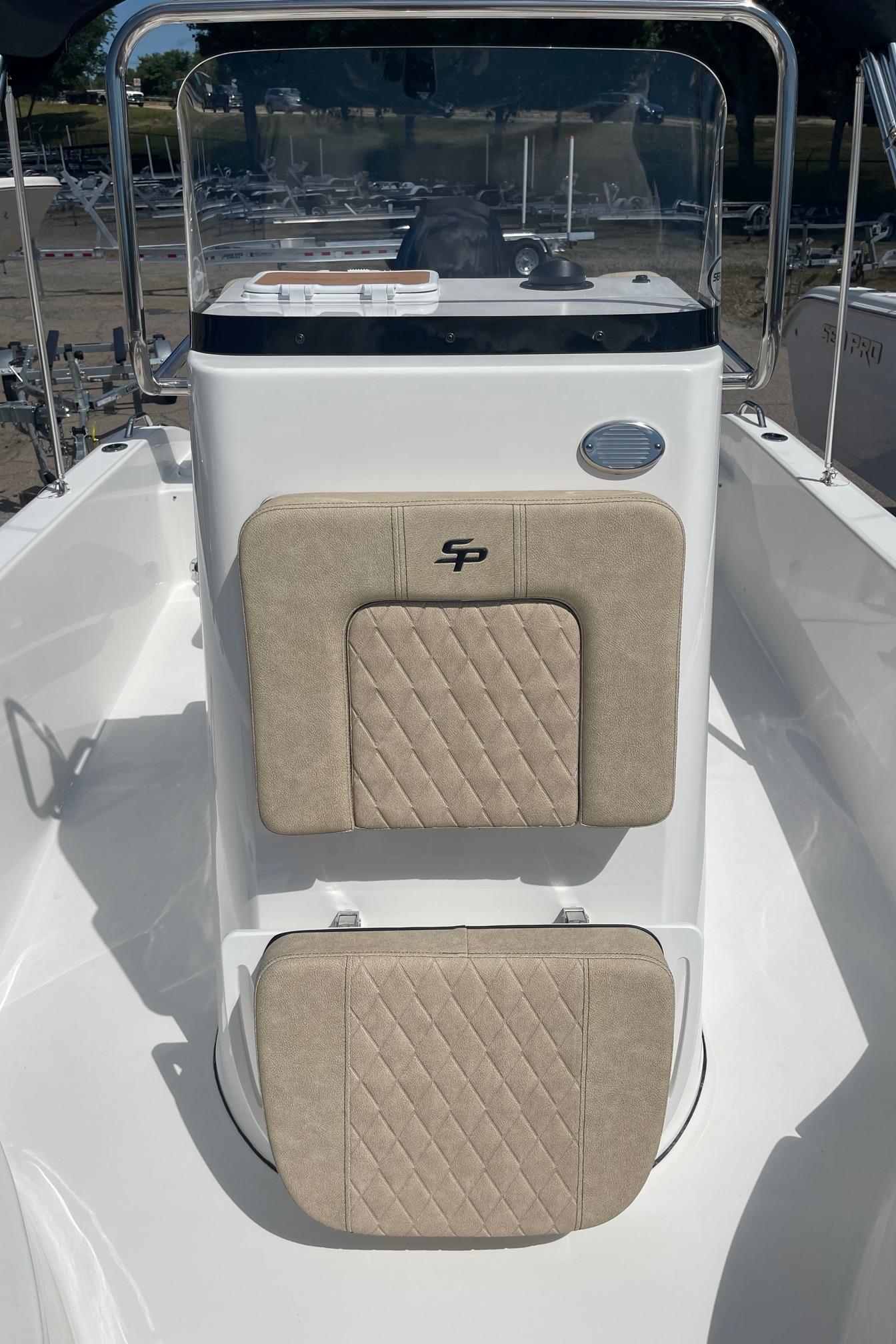 New 2024 Sea Pro 202 CC 02571 Wareham Boat Trader   9038958 20230911090705903 1 XLARGE 