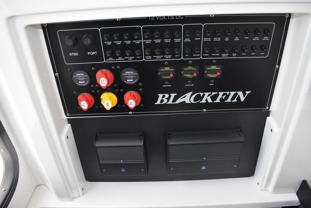 2024 Blackfin 272CC