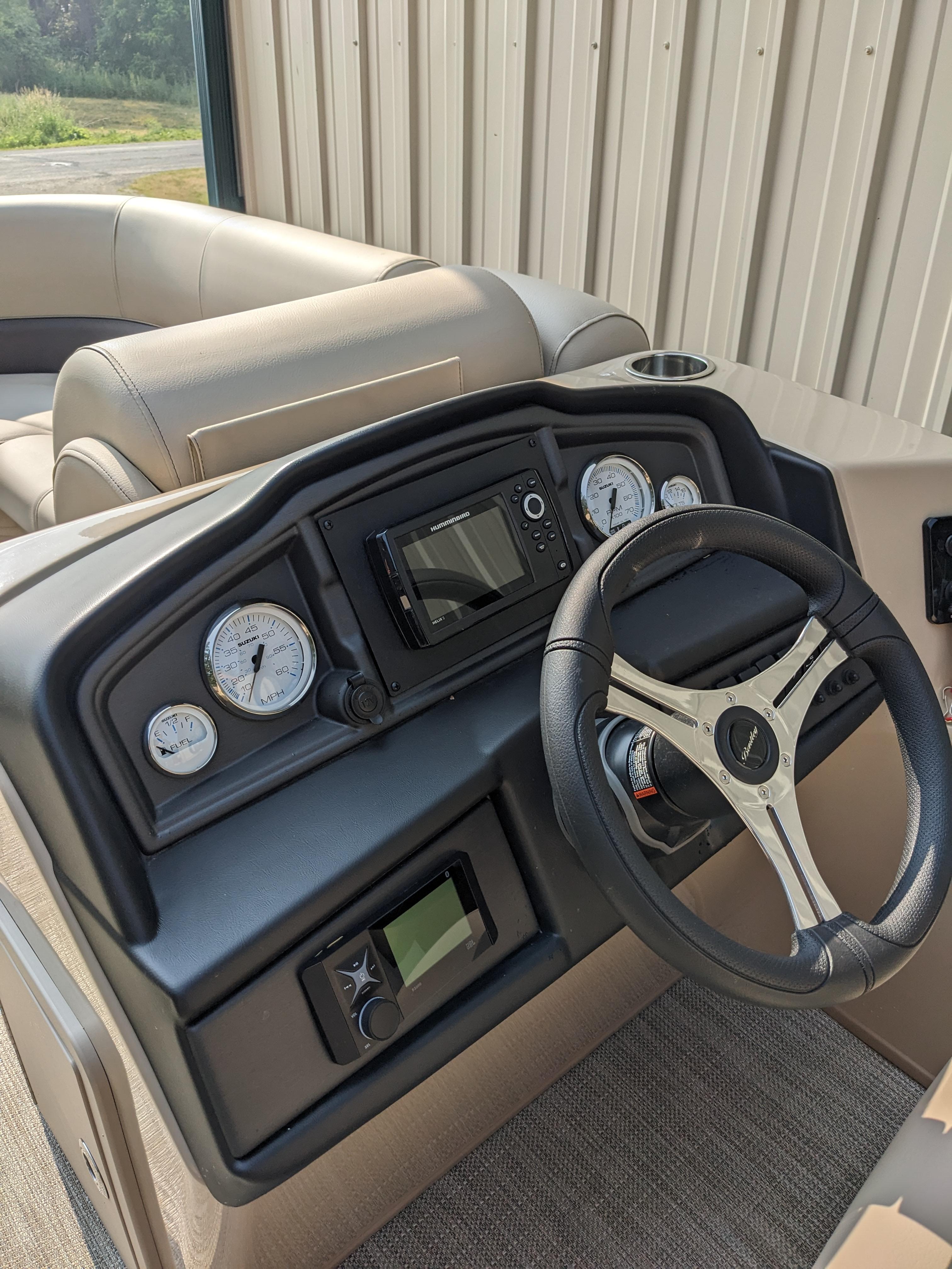 2023 Bentley Pontoons 200 Navigator