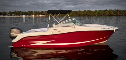 2012 Hydra-Sports 2300 DC