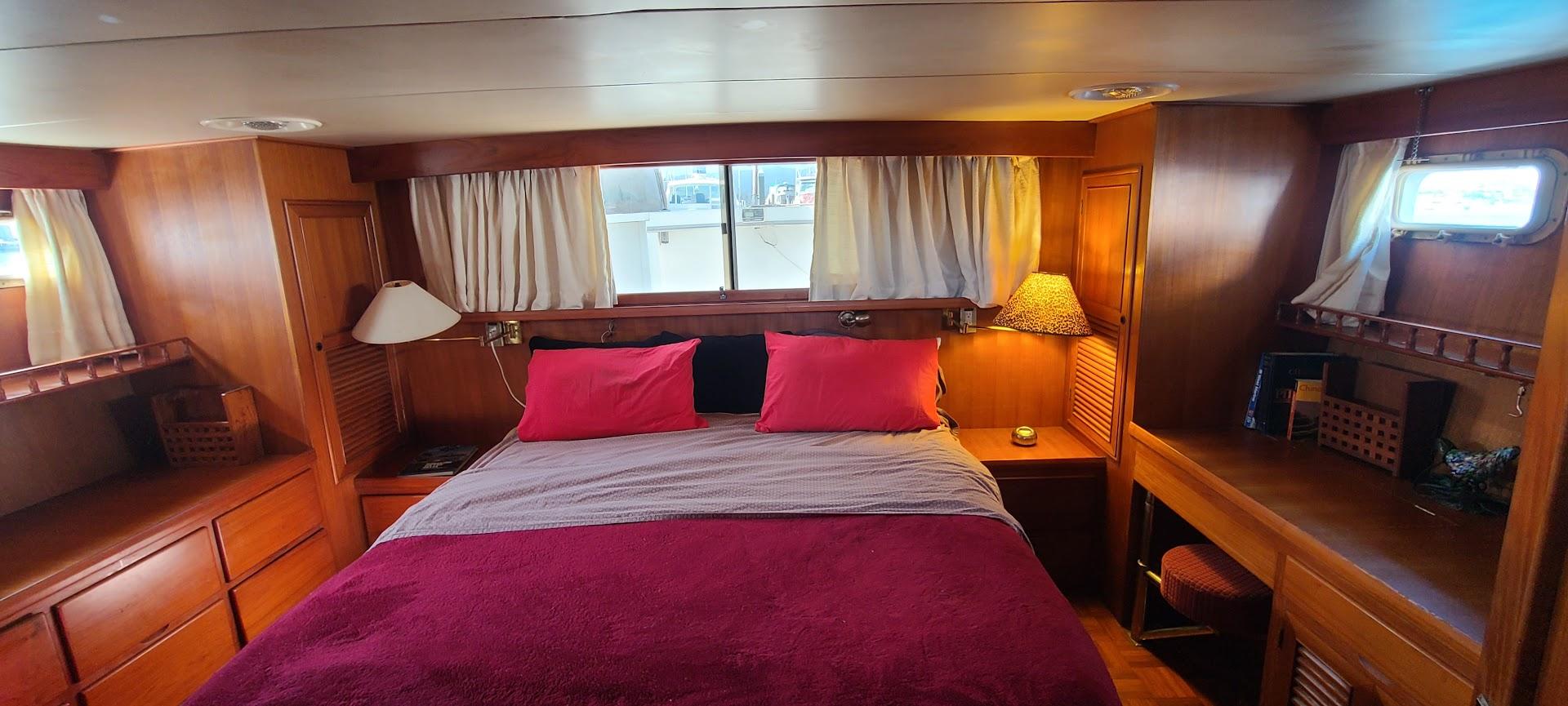 aft cabin showing large comfortable bed