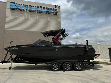 2022 MasterCraft X24