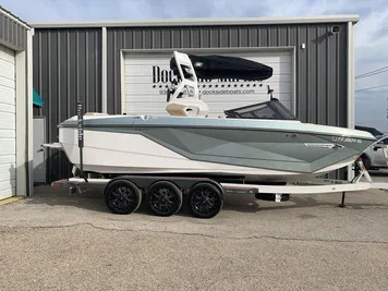 2021 Nautique Super Air Nautique G23