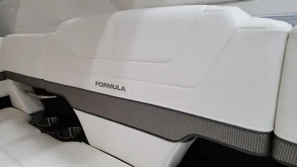 2023 Formula 380 Super Sport Crossover OB