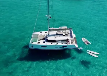 2018 Fountaine Pajot Saona 47