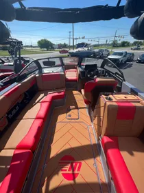 2023 Malibu Wakesetter 25 LSV