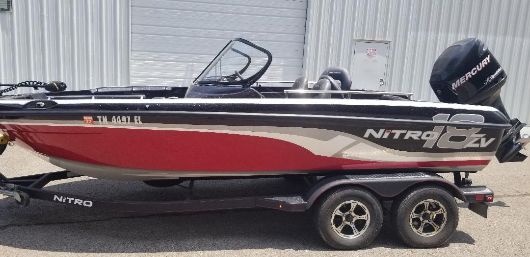 2017 Nitro ZV18