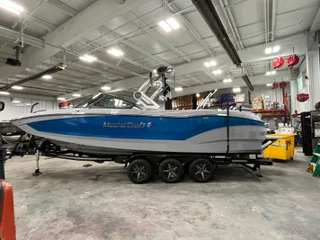 2023 MasterCraft X26