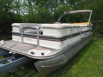 2002 Fisher 220 Freedom Deluxe