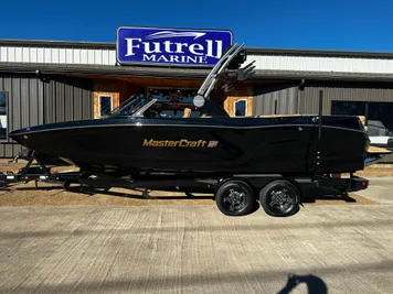 2024 MasterCraft XT24