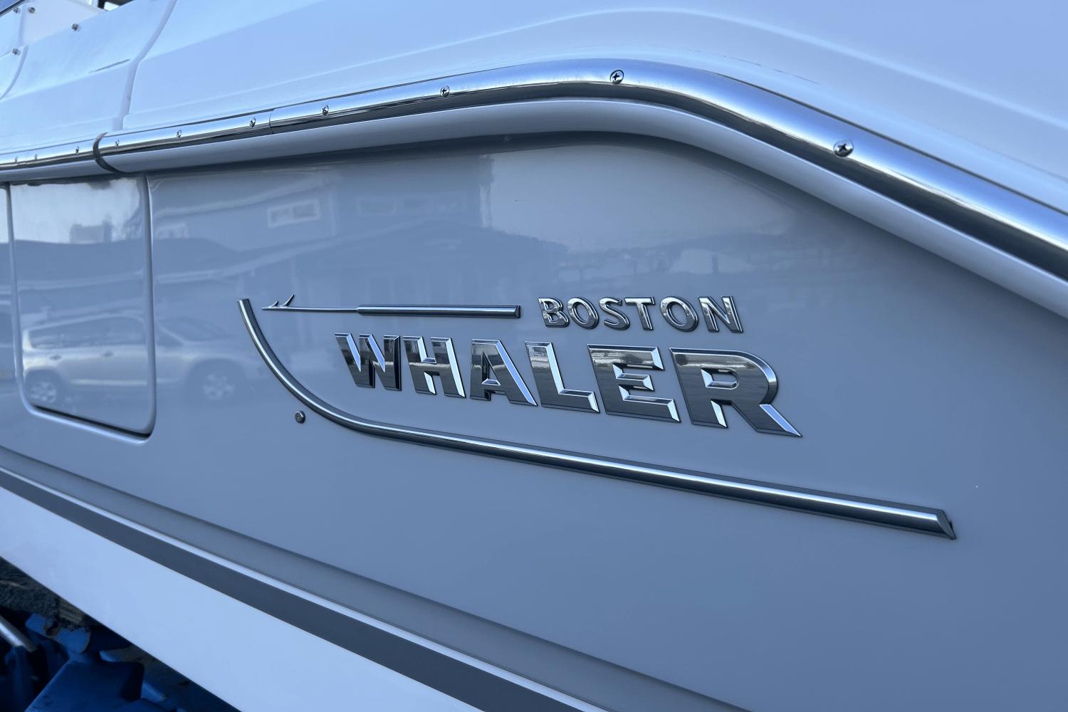 2024 Boston Whaler 280 Vantage