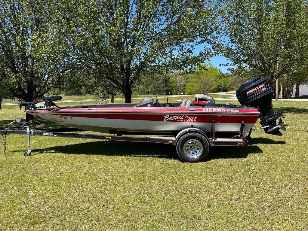 Used 1995 Bumble Bee 180 Pro Vee, 38843 Fulton - Boat Trader