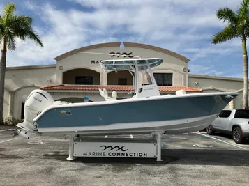 2024 Sea Hunt Ultra 234