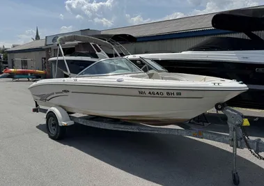 2002 Sea Ray 182 Bow Rider