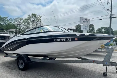 2020 Yamaha Boats SX195