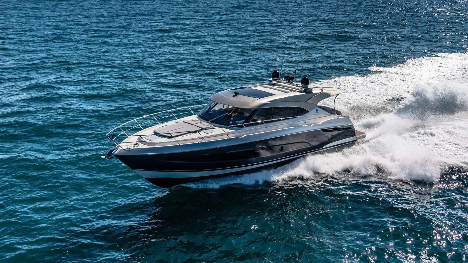 New 2024 Riviera 5400 Sport Yacht Platinum Edition 07030 Jersey City   9069003 952466459 0 031020230802 2 