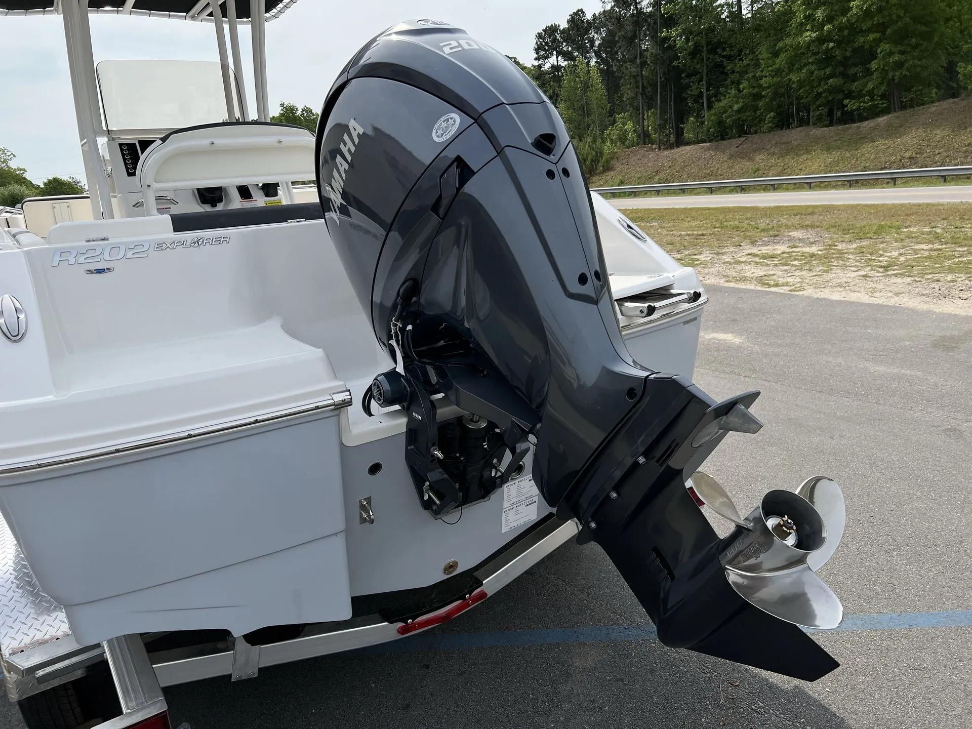 New 2024 Robalo 202 EX, 29070 Leesville - Boat Trader