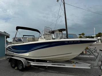 2016 Sea Chaser 20 HFC