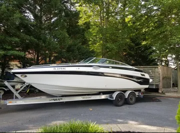 2005 Crownline 27 Bow Rider