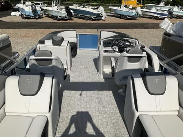 2024 Tahoe Pontoon Boats LTZ - 23 FT Quad Lounger