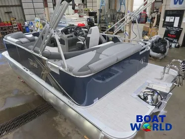 2024 Tahoe LTZ 1985 Cruise Pontoon & Honda 4-Stroke EFI