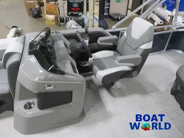 2024 Tahoe LTZ 1985 Cruise Pontoon & Honda 4-Stroke EFI