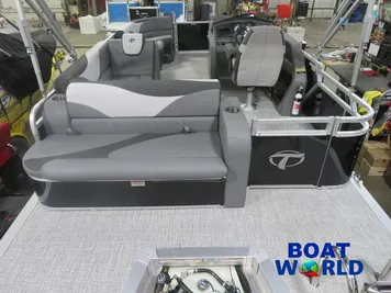 2024 Tahoe LTZ 1985 Cruise Rear Bench (CRB) Pontoon & Honda 4