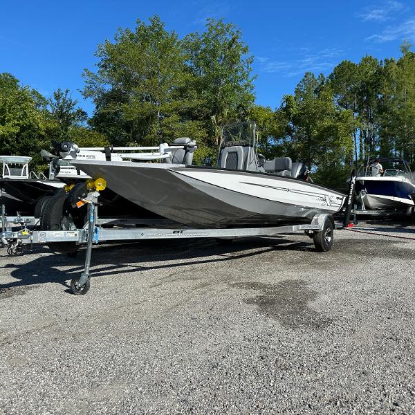 New 2025 Xpress H20B, 32720 Deland - Boat Trader