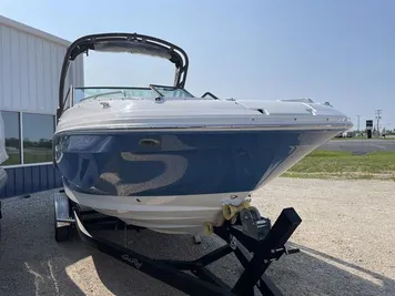 2023 Sea Ray SDX 250