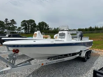 2024 NauticStar 214 Bay