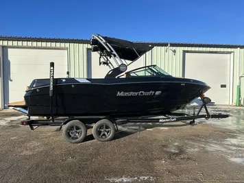 2024 MasterCraft 22T