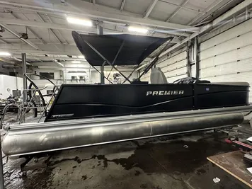 2024 Premier 250 RL TRIPLE 200HP BUNK TRAILER