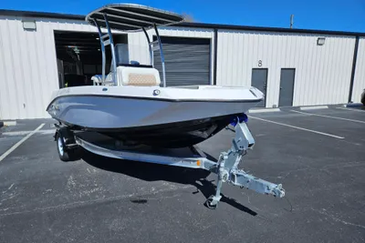 2019 Yamaha Boats 190 FSH