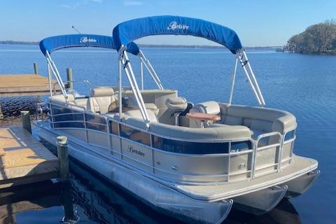 2016 Berkshire 25 ESTS