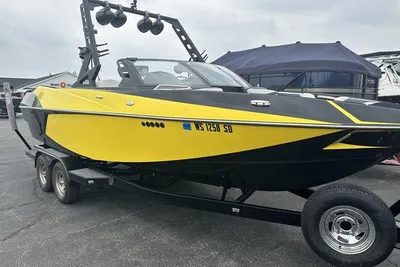 2018 Axis T23
