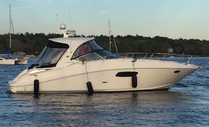 2011 Sea Ray 370 Sundancer