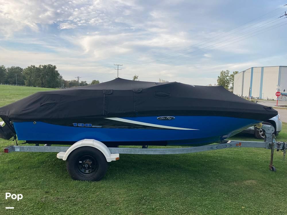 2012 Sea Ray 190 Sport for sale in Mentor, OH