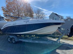 2006 Hurricane 25' DC