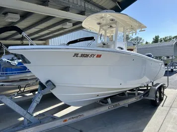 2021 Cobia 240 CC