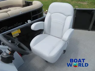 2024 Bentley Pontoons 200 LE Cruise Pontoon & Honda 4-Stroke EFI